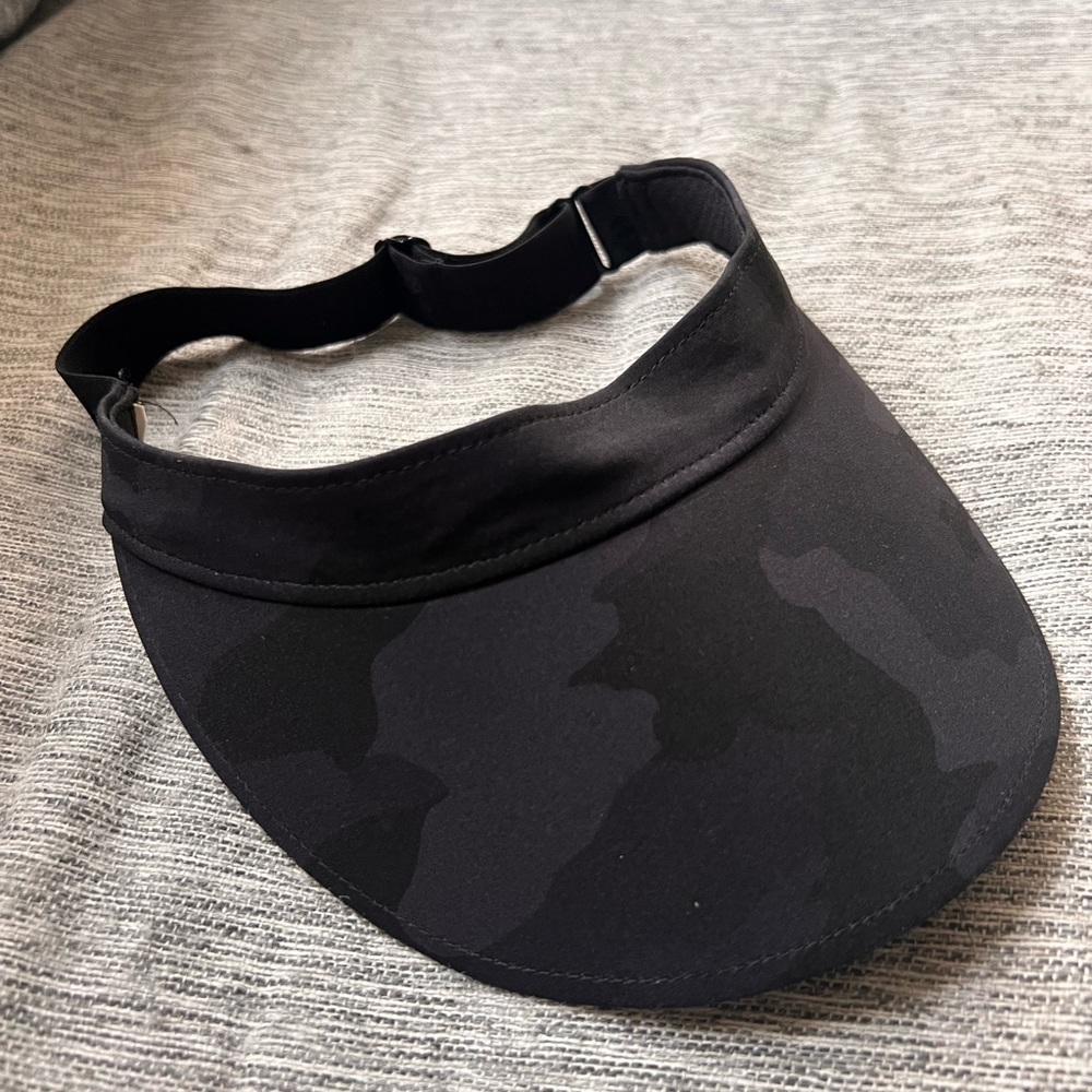 Lululemon Fast Paced Wide Band Running Visor - Black Camo